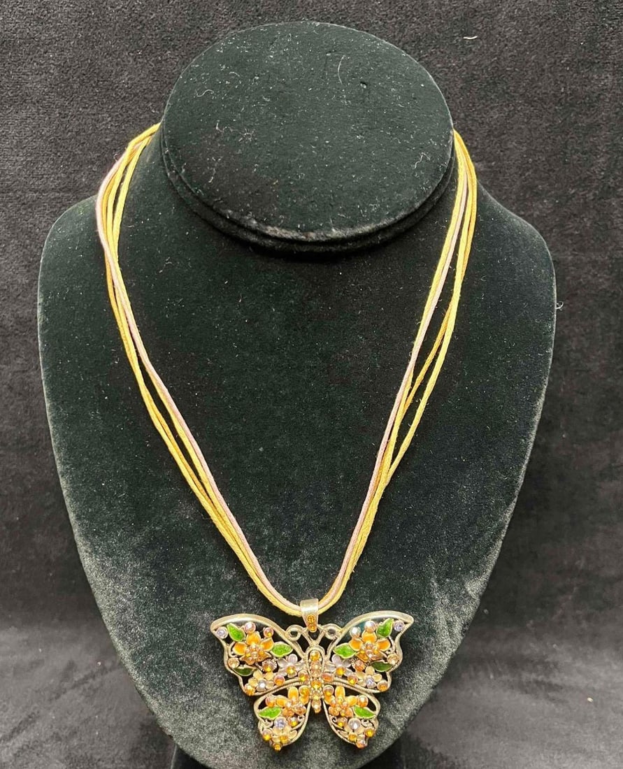 Random Bundle Of String Chain Necklaces - 2