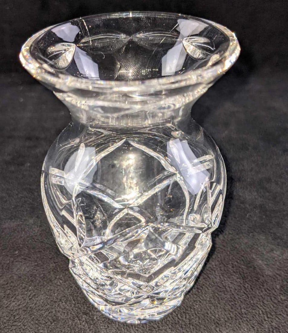 Waterford Crystal Waterford Society Enrollment Vase (1 of 7)