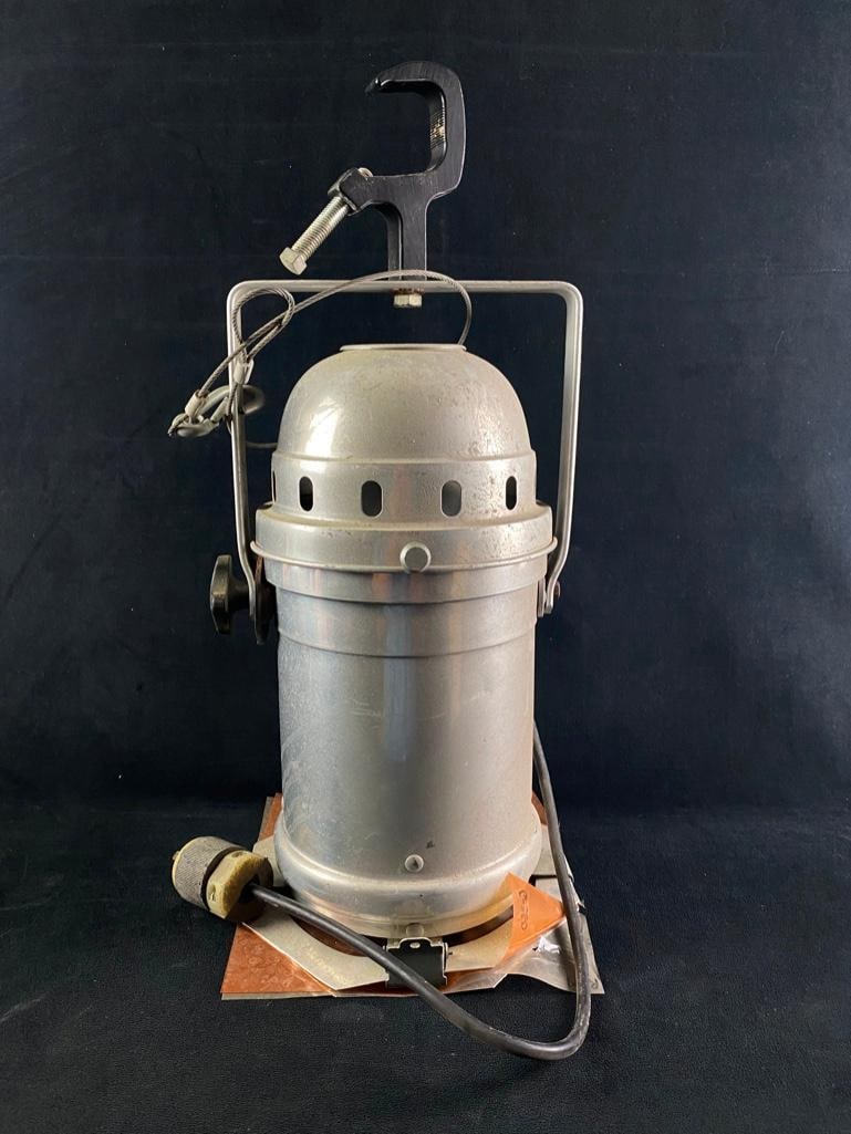 Professional Stage Light PAR 64 - 2