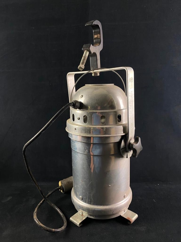 Professional Stage Light PAR 64 - 2