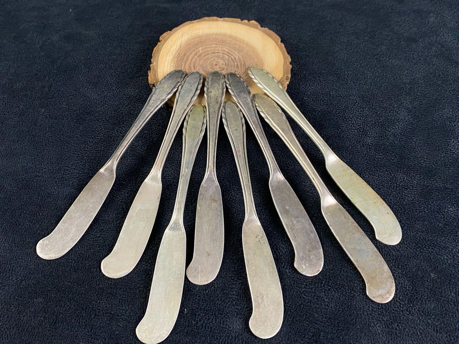 Vintage 1940's Gorham Sterling Silver " Lyric " Paddle Butter Spreaders: Vintage 1940's Gorham Sterling Silver " Lyric " Paddle Butter Spreaders All our Vintage - Antique Sterling flatware are tested & researched to be authentic prior to listing .