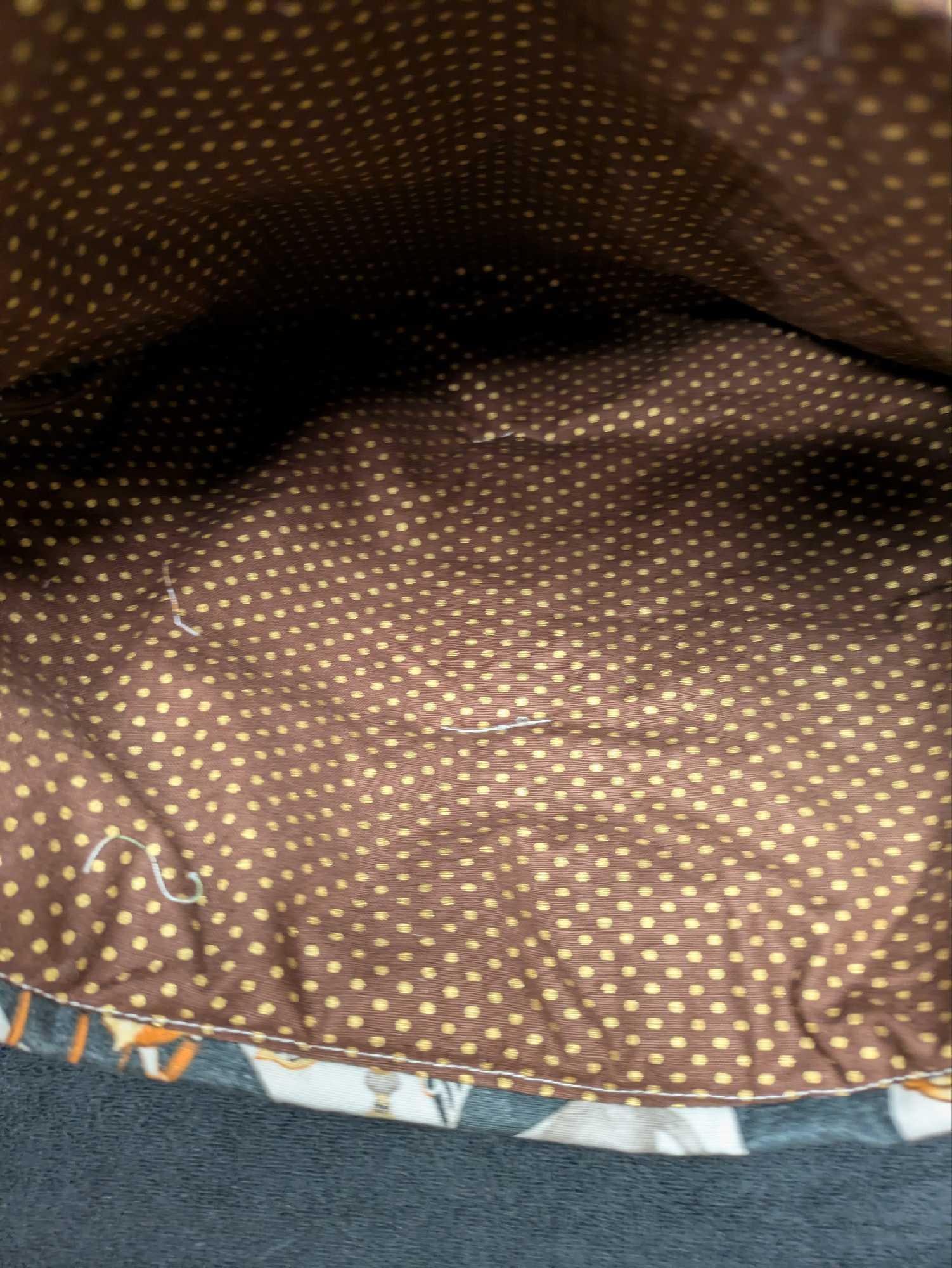 2 Cats And Rabbit Easter Print Cozy - 5