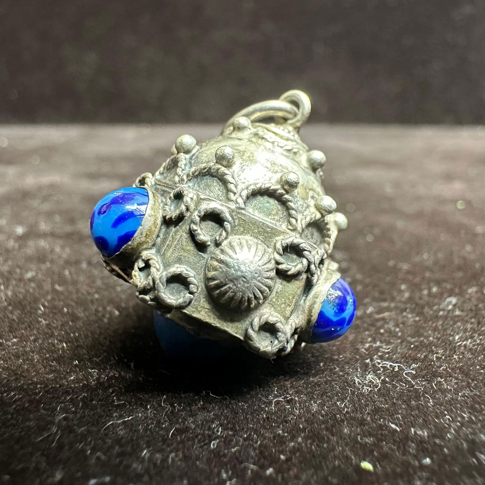 Victorian Etruscan Style Lapis Blue Stone Silver Fob Charm T43 (1 of 5)