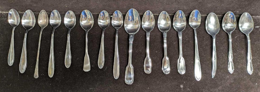 16 Vintage Assorted Stainless Steel And Silverplate Spoons (1 of 9)