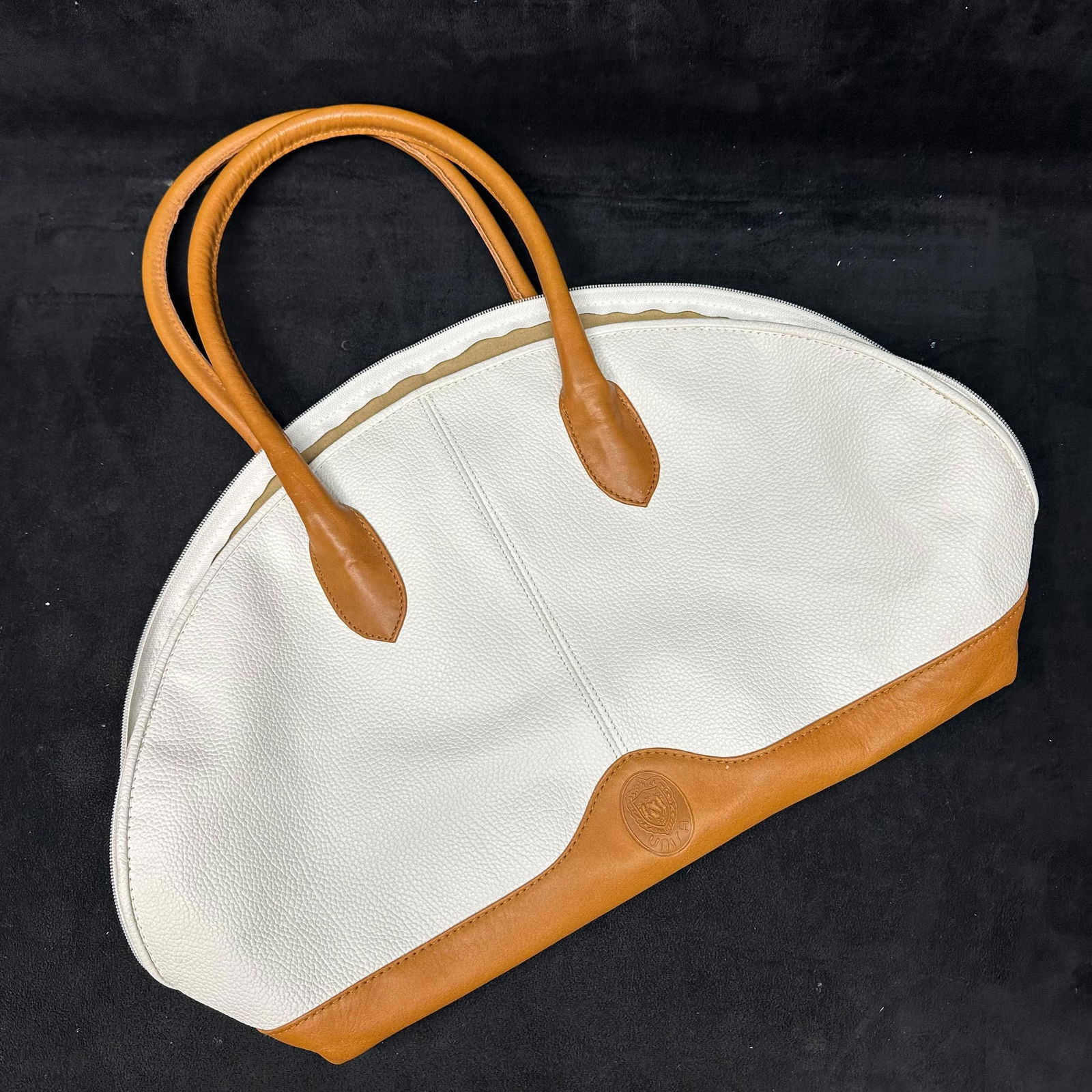 UNIVA Made in Uruguay Two-Tone Leather Handbag Tote (1 of 7)