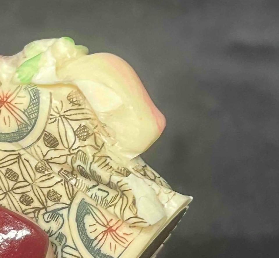 Two Netsuke Figurines - 7