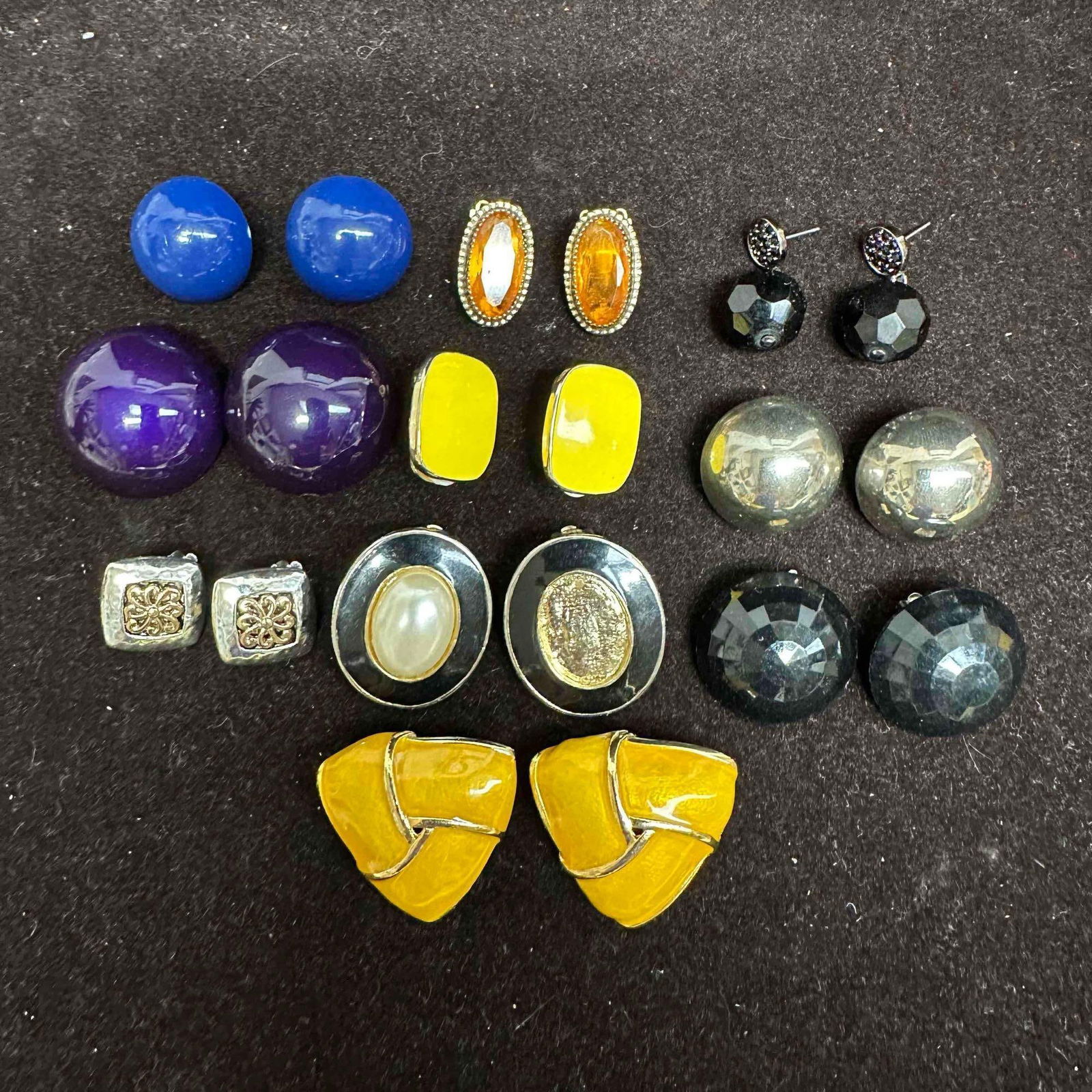 Lot of Ten Pairs Vintage Costume Clip On Earrings Colorful Statement Styles J17 (1 of 8)