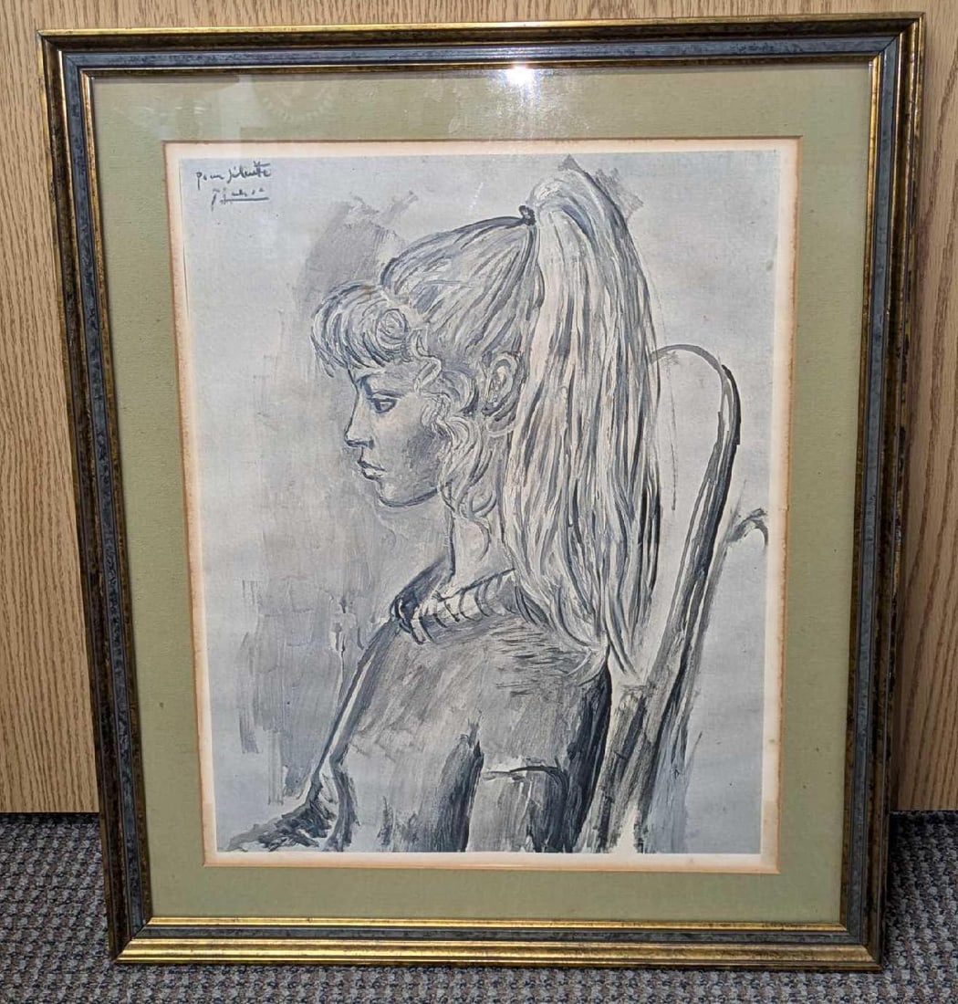 Framed Pablo PIcasso Portrait of Sylvette Lithograph R68: Framed Pablo PIcasso Portrait of Sylvette Lithograph R68. The framed print is approx 18 1/2" x 3/4" x 21 1/2" and it weighs 3.90lbs. Please note, the signature is part of the print and not an original