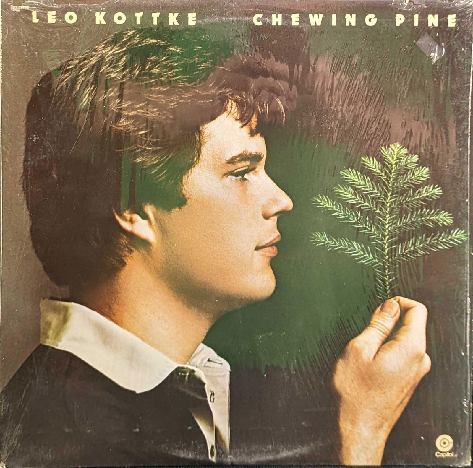 Leo Kottke – Chewing Pine: Leo Kottke – Chewing Pine. This was released by Capitol Records in 1975. Jacksonville Pressing. Is approx 12 3/8" x 12 1/4" and it weighs 0.60lb. The record has some signs of light wear and light sc