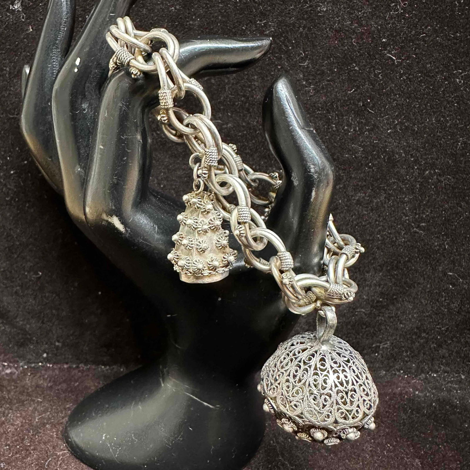 Sterling Silver Green Turquoise and Purple Amethyst Gemstone Ornate Filigree Charm Bracelet: This item is in good pre-owned, previously used/displayed condition with noticeable light wear, and surface scratches. Please reference all photos for full details. This piece of jewelry has been test