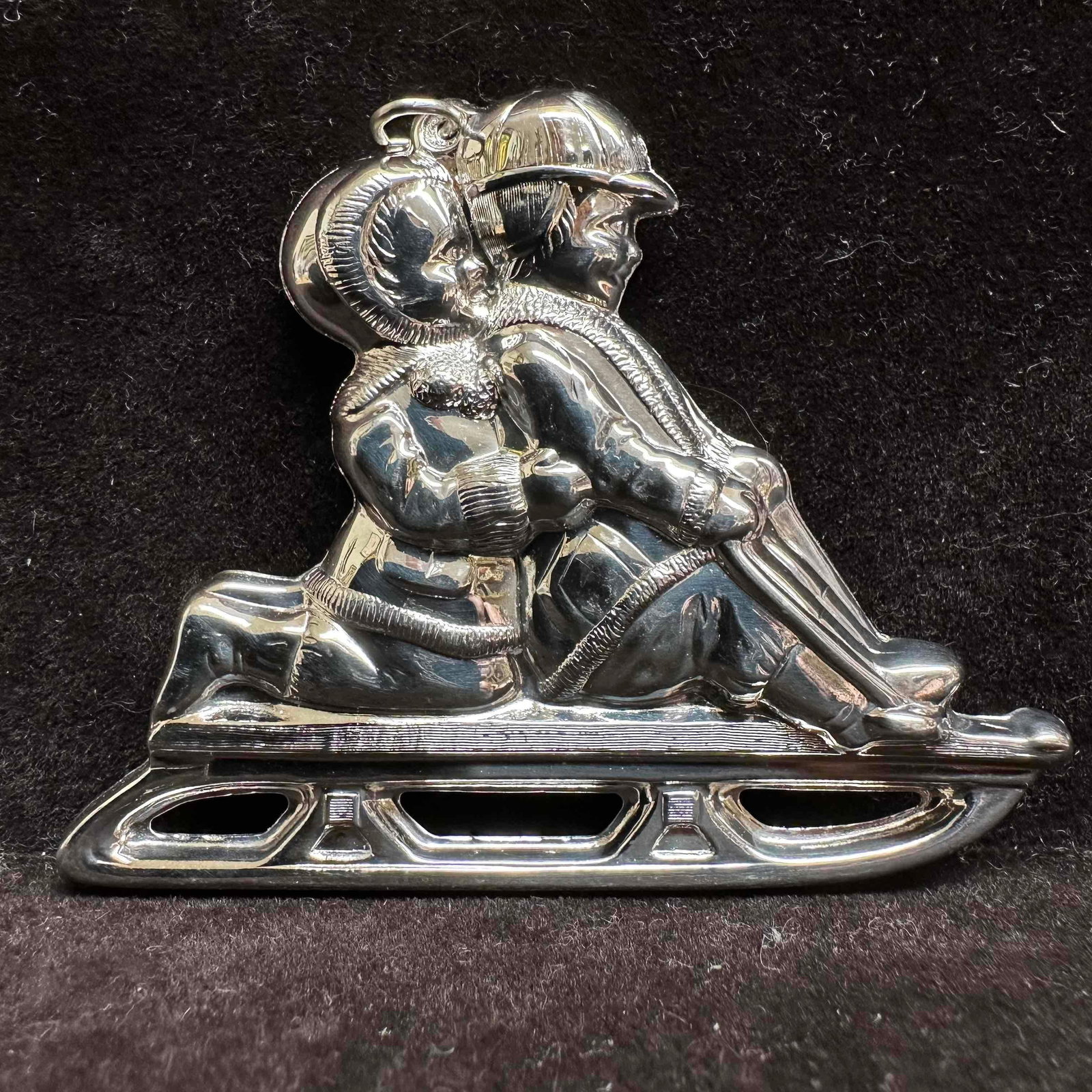 Gorham Silverplate Electro Plate Silver Children on the Sled Holiday Ornament (1 of 5)