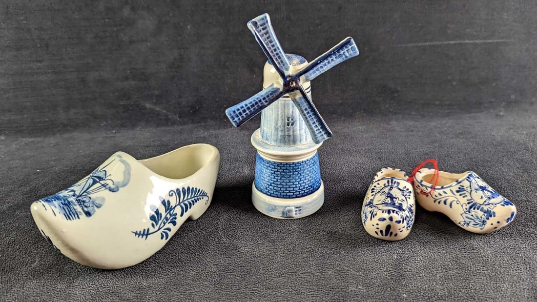 3 Holland Porcelain Shoes & Windmill (1 of 10)