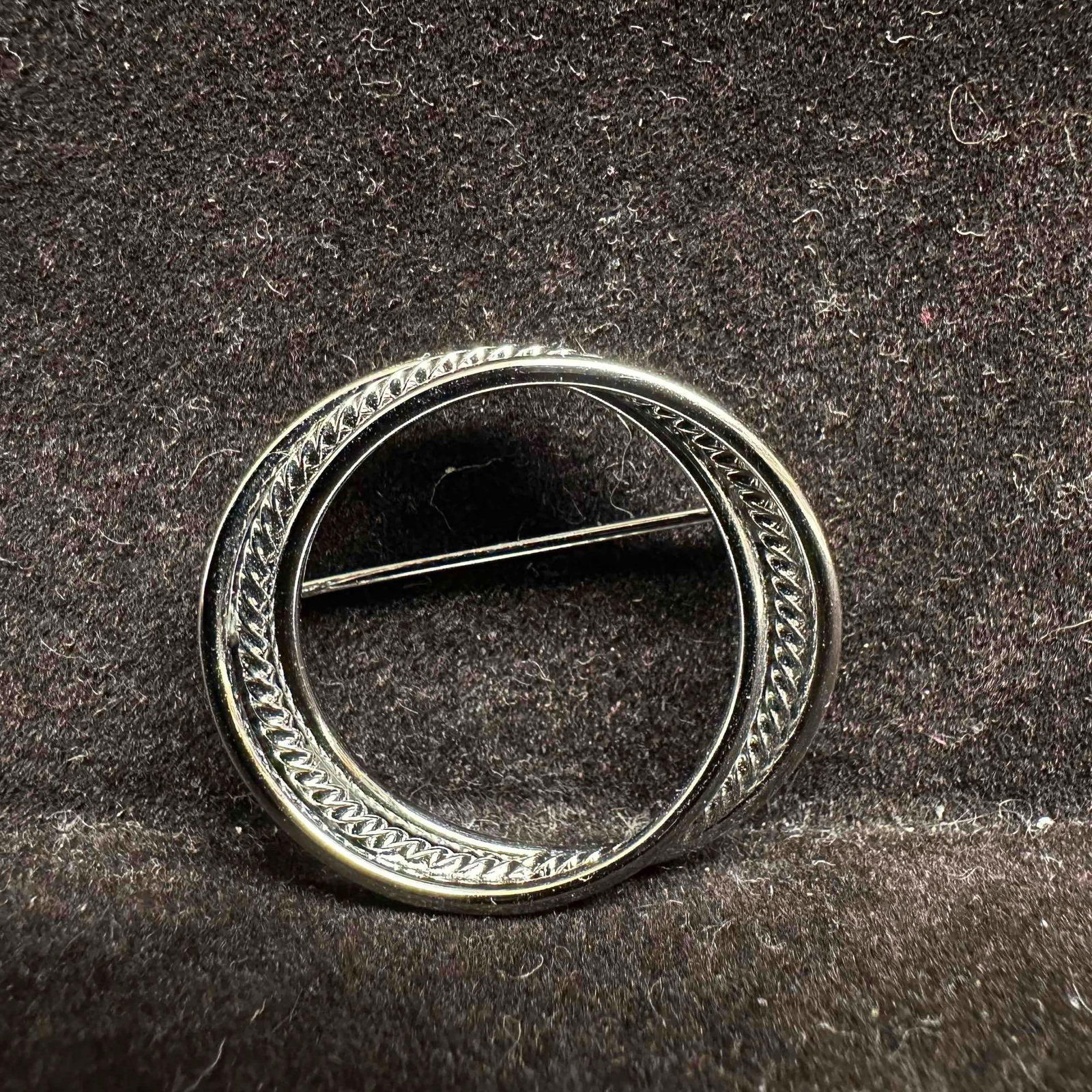 Danecraft Sterling MCM Circle Eternity Wreath Pin Brooch: This item is in good pre-owned, previously used/displayed condition with noticeable light wear, and surface scratches. Please reference all photos for full details. This piece of jewelry has been test