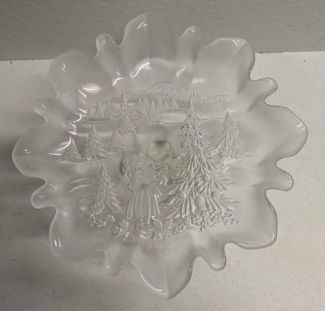 German Mikasa Glass Holiday Classic Footed Bon Bon Platter: German Mikasa Glass Holiday Classic Footed Bon Bon Platter. This footed platter is approx 4 1/4" x 9 3/4" x 9 3/4" and it weighs 2.10lb. The platter has no chips or cracks.