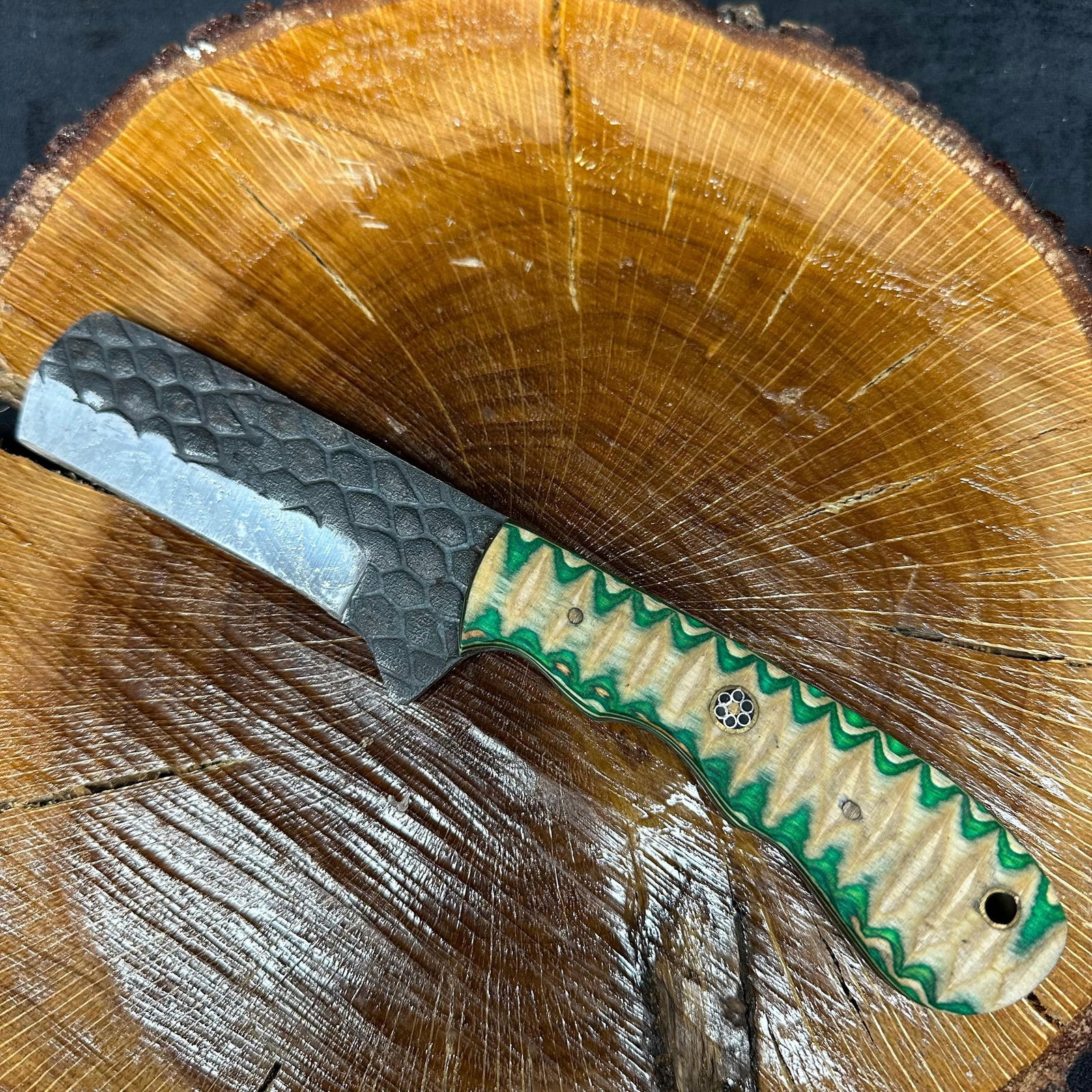 MHS Cutlery Knife Steel Blade Green and Tan P66 (1 of 4)