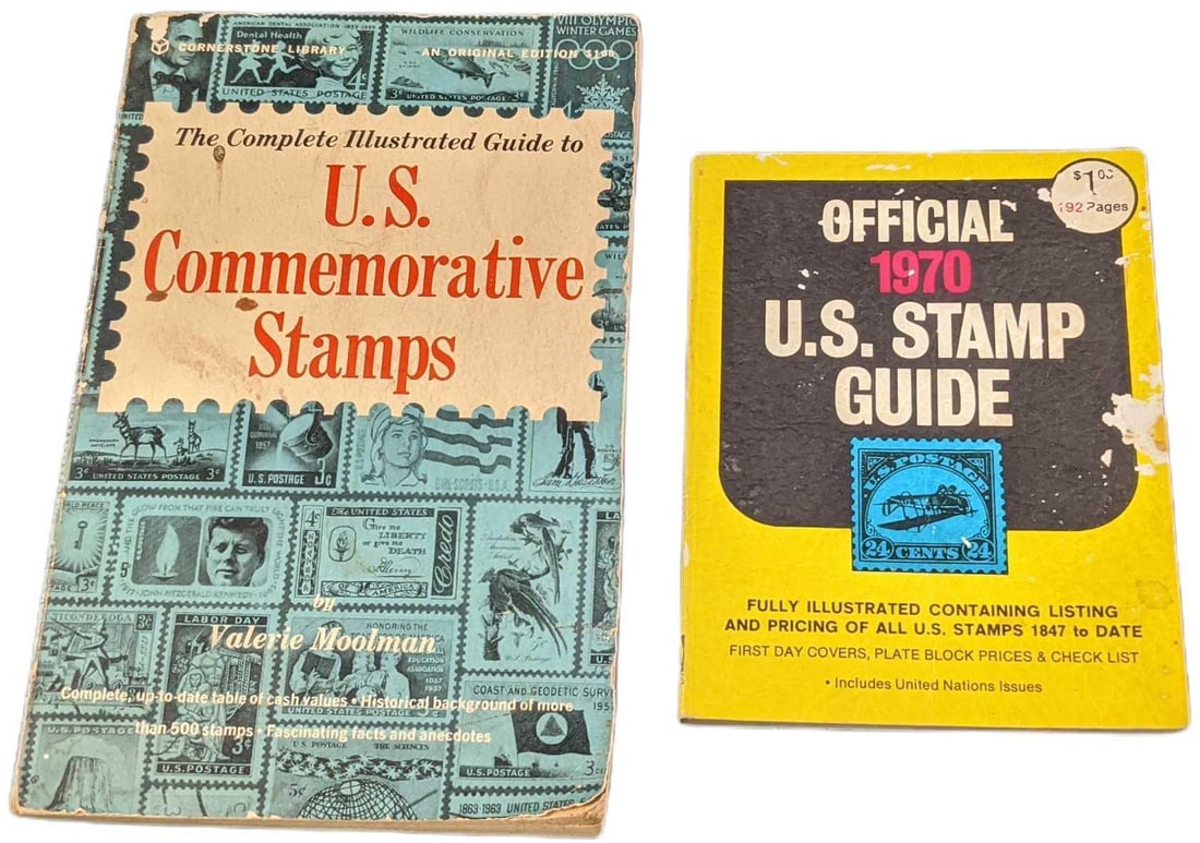 Two Vintage Paperback US Stamp Guide Books (1 of 7)