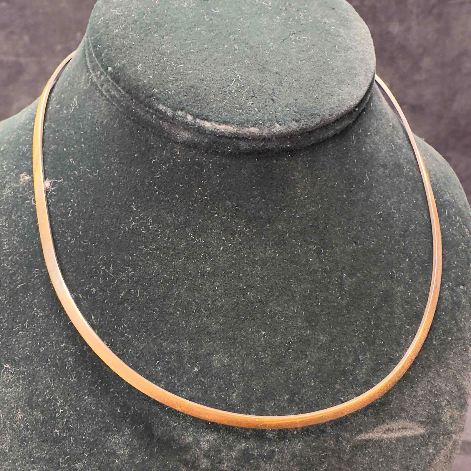 Sterling Silver 925 Stiff Choker Collar Necklace: This item is in good pre-owned, previously used/displayed condition with noticeable light wear, and surface scratches. Please reference all photos for full details. This piece of jewelry has been test
