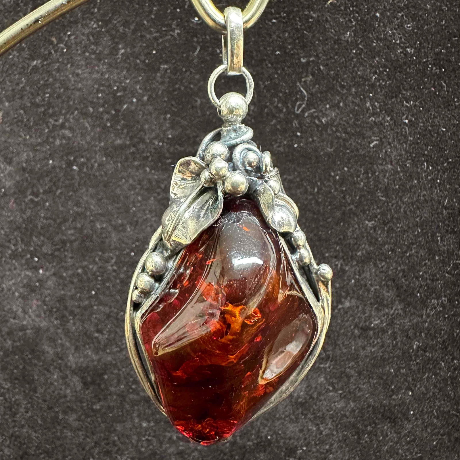 Baltic Amber Ornate Floral Sterling Silver Pendant .925 Fossilized Resin (1 of 13)