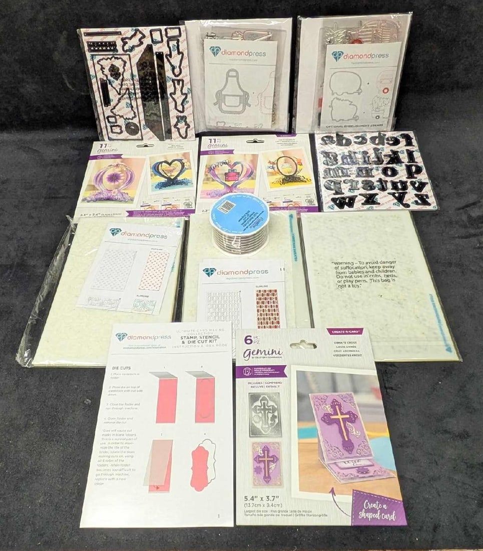 Assorted Diamond Press Gemini Papercraft Die For Cutting Machines: Assorted Diamond Press Gemini Papercraft Die For Cutting Machines. Here are sealed 10 different packages of papercraft die cuts for cutting machines. Please see the images for a listing of items