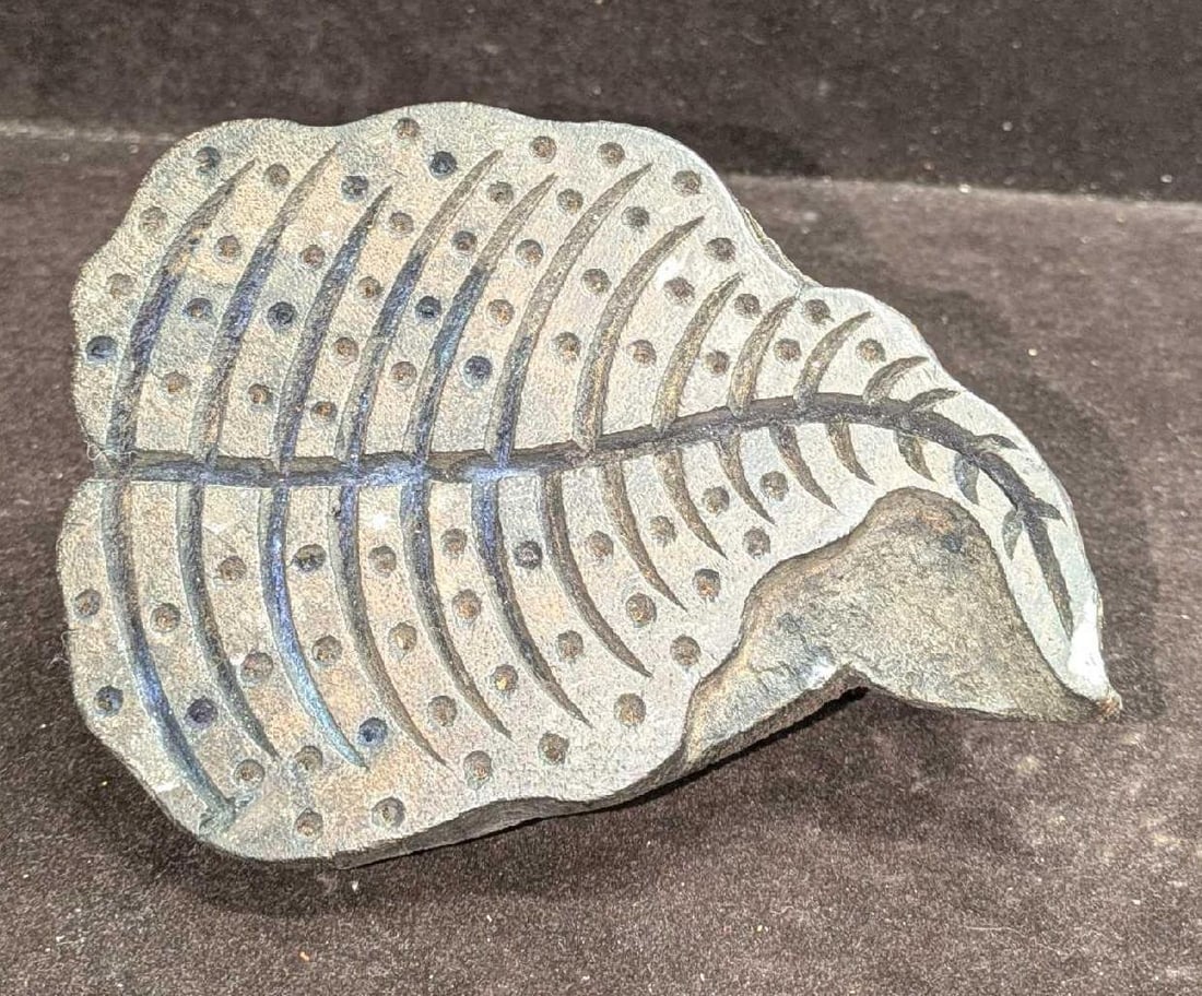 Vintage Wooden Cookie Mold (1 of 5)