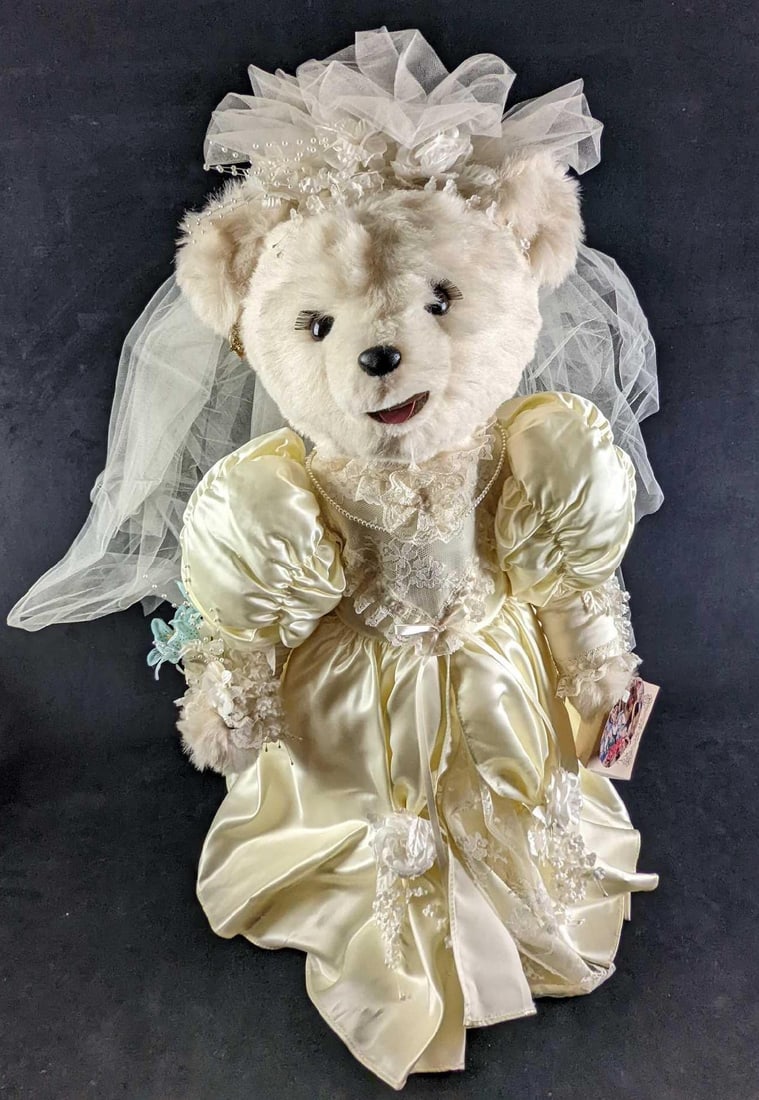 Large Tilly Collectables Plush Bear Wedding Bride (1 of 6)