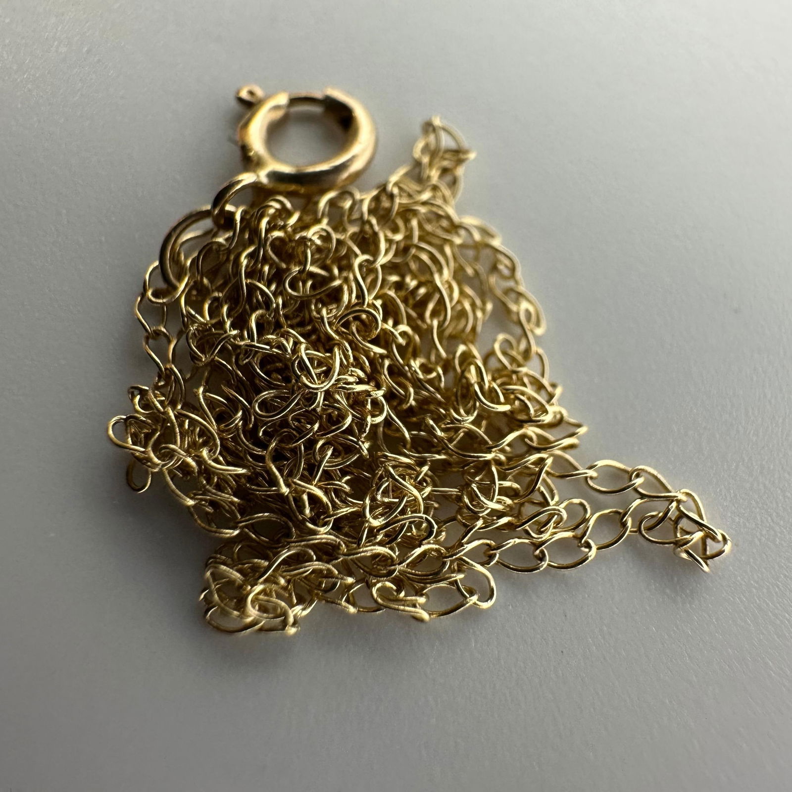 14K Gold Marked XL Broken Chain Necklace W46: This item is in good pre-owned, previously used/displayed condition with noticeable light wear and surface scratches. Please reference all photos for full details. This piece of jewelry has been