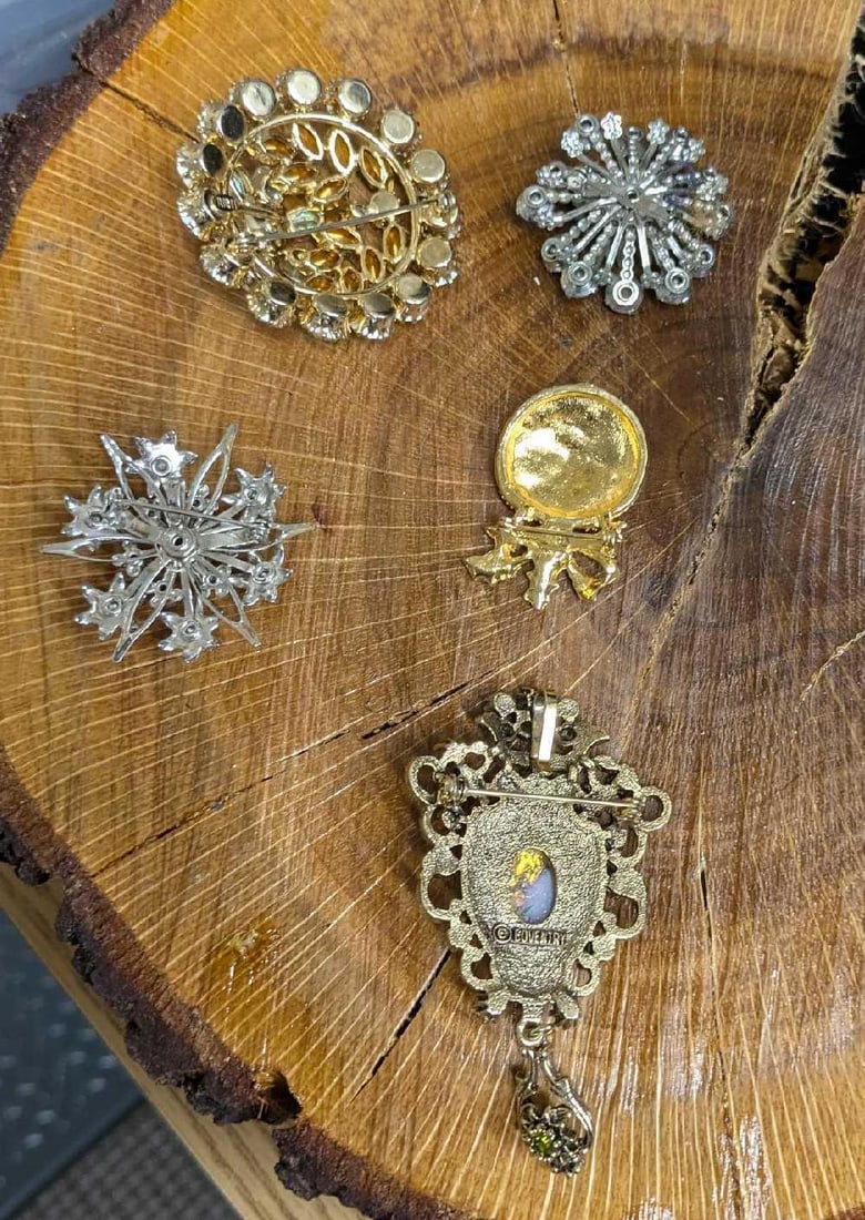 5 Vintage Rhinestone - 2