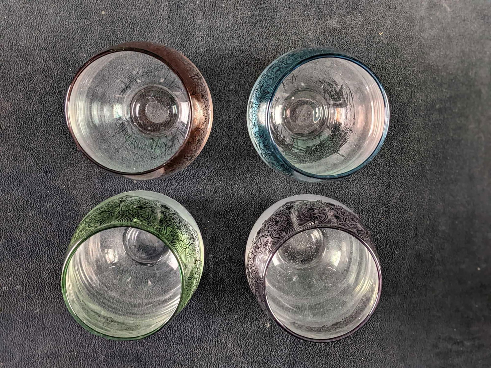 Four Stemless Wine Glasses - 8