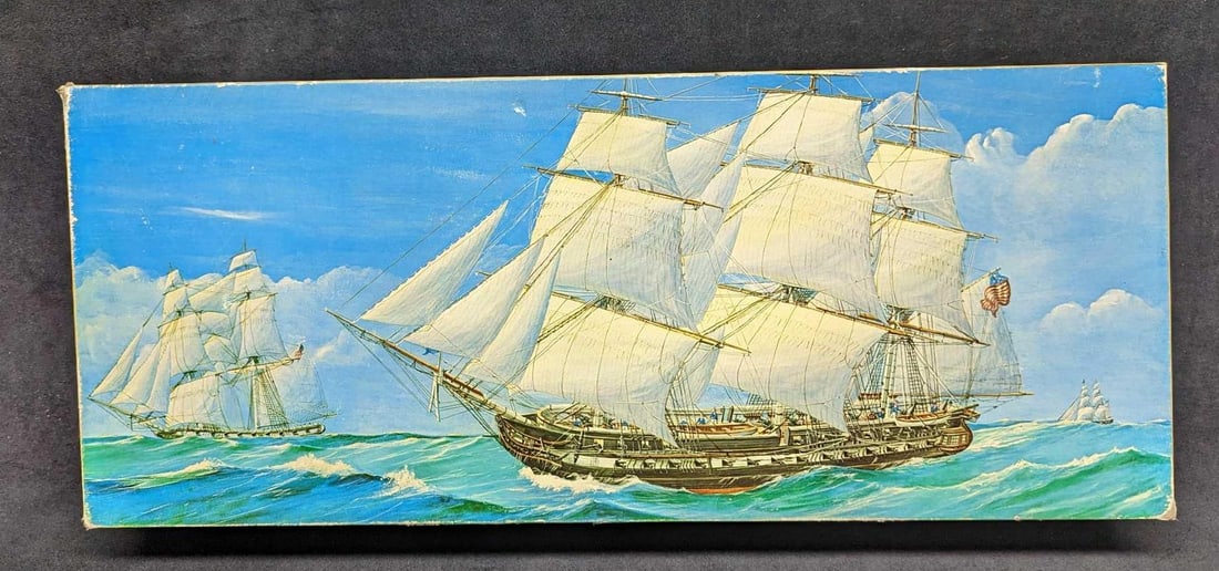 Sterling U.S.S Constitution 24.5" Wood Model (1 of 12)