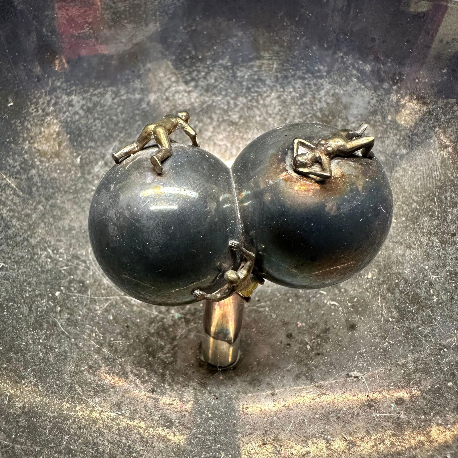 Bjorn Flygare EBF 925 Sterling Silver Sculpture Bowl: This piece of jewelry has been tested and researched before listing. Please view all our pictures as they are part of our description. DETAILS: Metal - Sterling SilverColor - Silver/GoldStones -