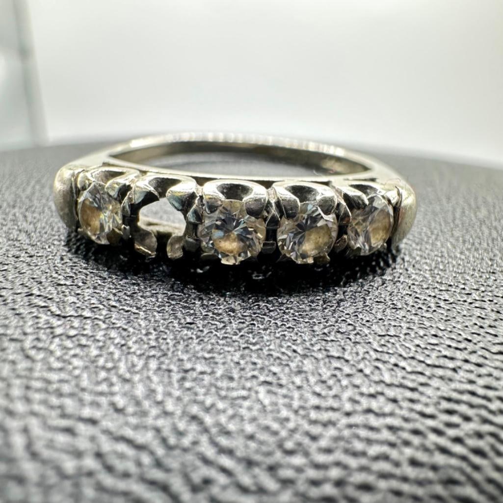 14k White Gold Diamond Ring (Missing One Stone) - 2