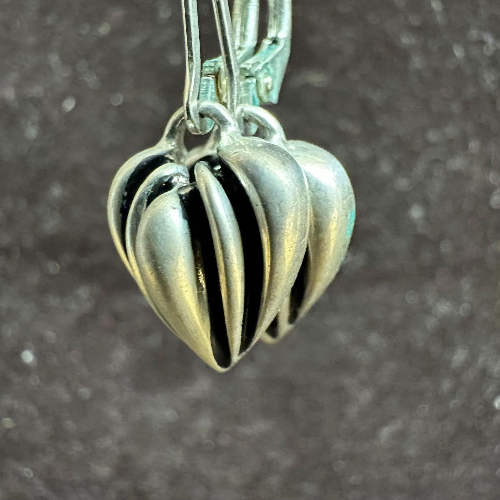Heart Shaped Sterling Silver Black Enamel ESPO Signed Earrings: This item is in good pre-owned, previously used/displayed condition with noticeable light wear and surface scratches. Please reference all photos for full details. This piece of jewelry has been