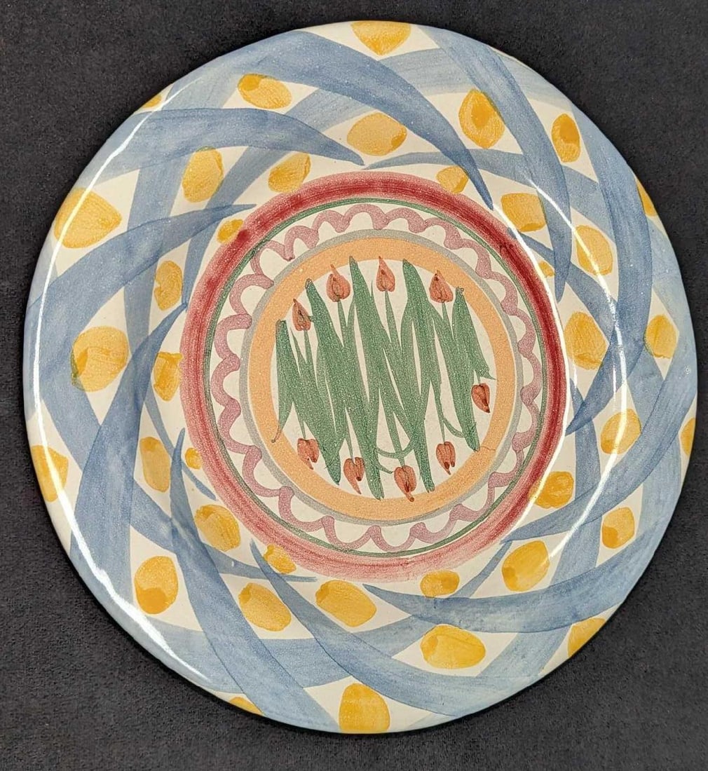 MacKenzie-Childs Pottery Aalsmeer Dinner Plate: MacKenzie-Childs Pottery Aalsmeer Dinner Plate A. This retired Aalsmeer-style hand-painted plate is approx 11 1/4" x 11 1/4" x 1" and it weighs 1.88lb. The plate has no chips or cracks. M