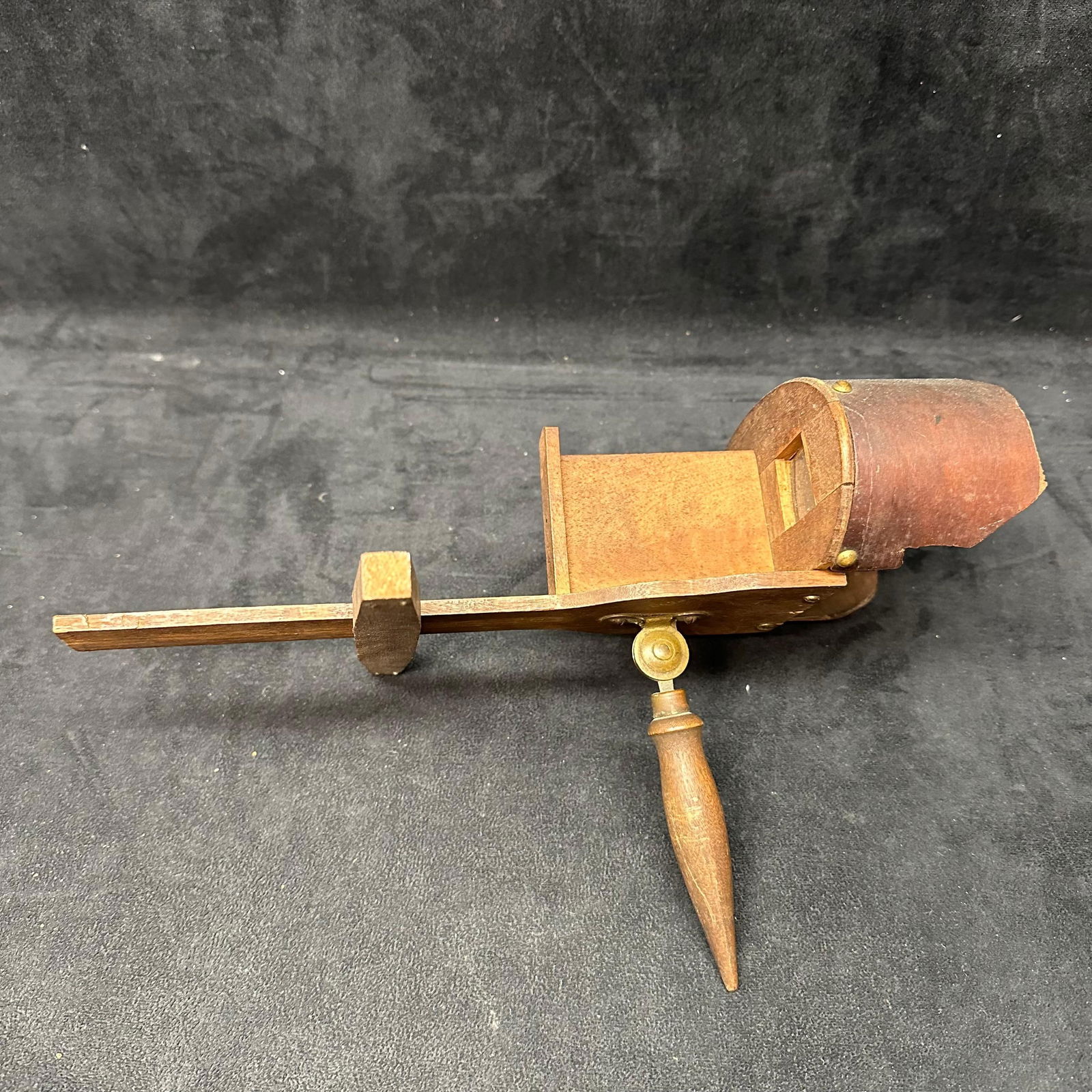 Antique Wooden Stereoscope Viewer with Brass Hardware (1 of 7)