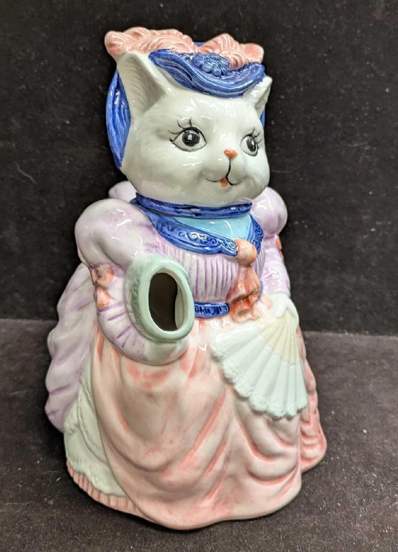Vintage Ceramic Victorian Dressed Kitty Teapot - 2