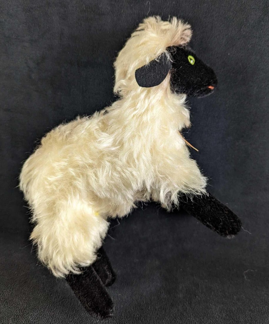 Vintage Steiff Wool & Cotton German Snucki Ram (1 of 7)