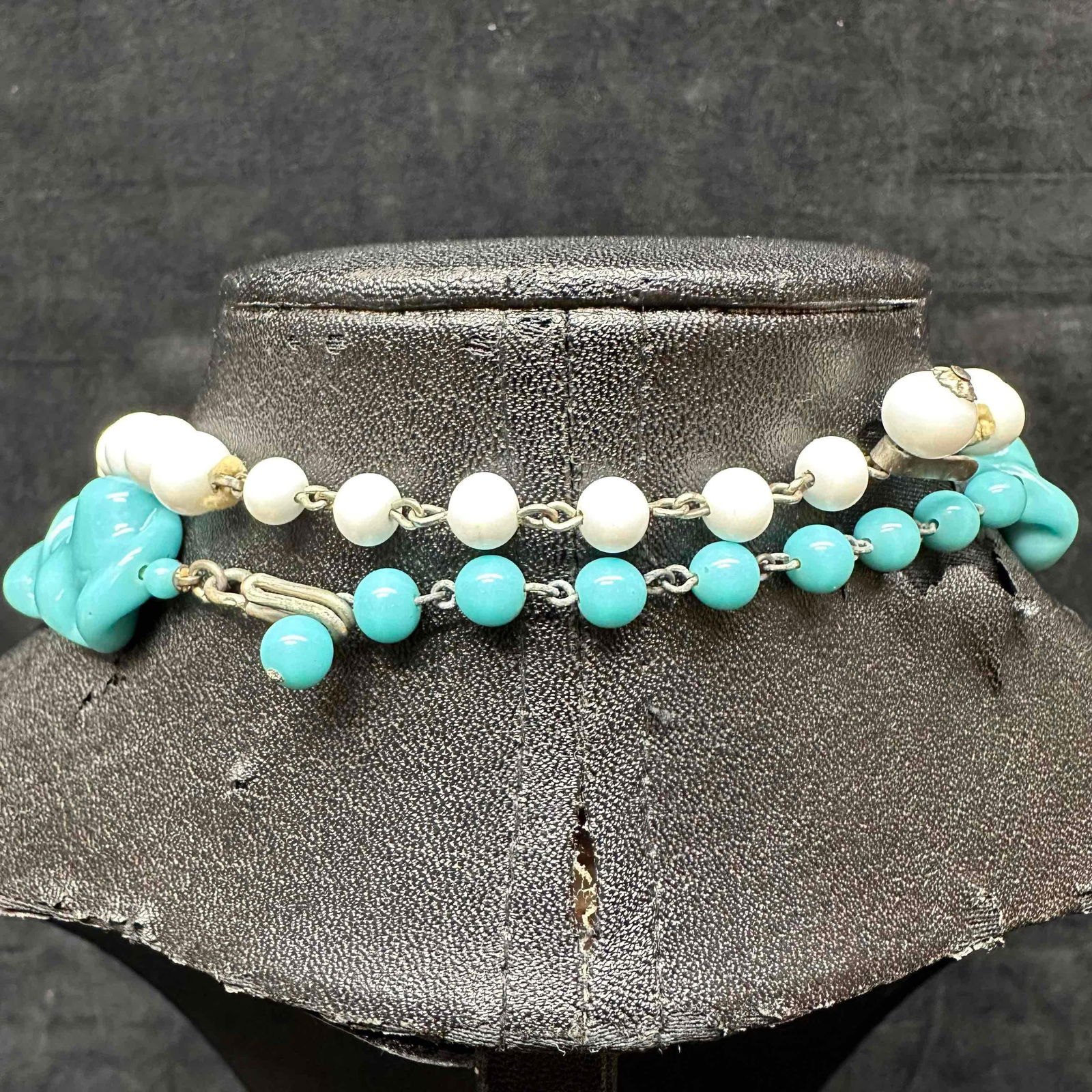 Chunky Beaded Statement Necklace Set Turquoise and White - 4