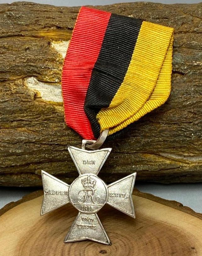 Kingdom of Württemberg Silver Honor Award: Kingdom of Württemberg Silver Honor Award This fine medal has been tested and researched to the best of our abilities, and is authentic to the best of our knowledge. Please see photos, as