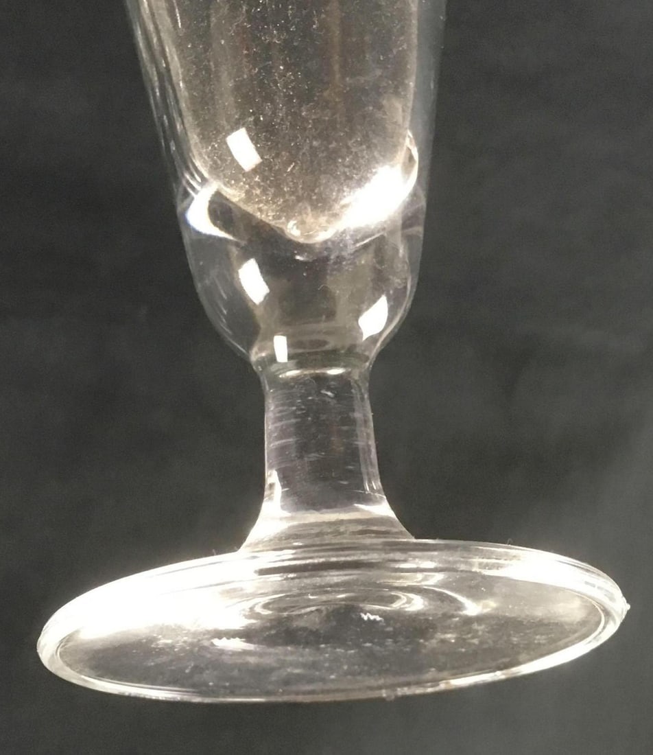 6 Clear Footed Pilsner Glasses - 3