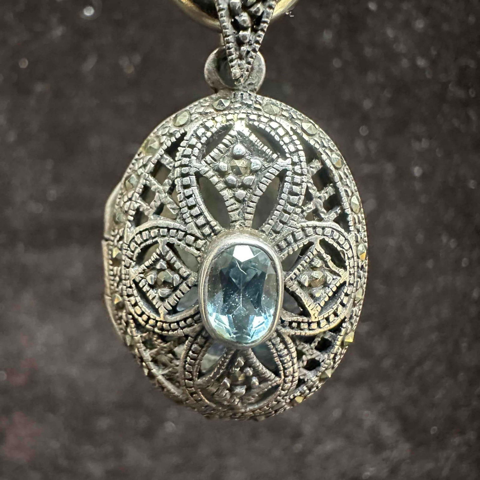 FAS 925 Marcasite Blue Topaz Locket Pendant G64: This item is in good pre-owned, previously used/displayed condition with noticeable light wear, and surface scratches. Please reference all photos for full details. This piece of jewelry has been test