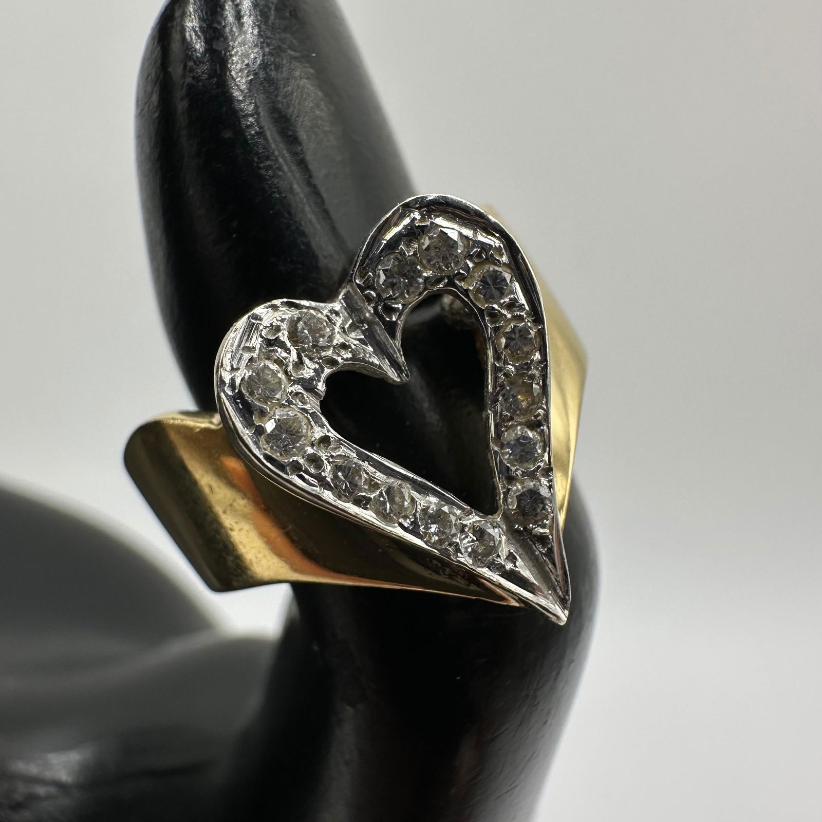 Heart Accent Diamond Studded Yellow 14K Gold Ring Size 7: This item is in good pre-owned, previously used/displayed condition with noticeable light wear and surface scratches. Please reference all photos for full details. This piece of jewelry has been
