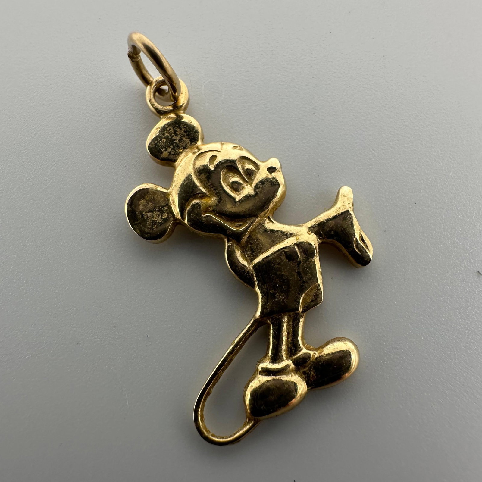 Disney 14K Gold Mickey Mouse Charm Pendant A W78 (1 of 5)