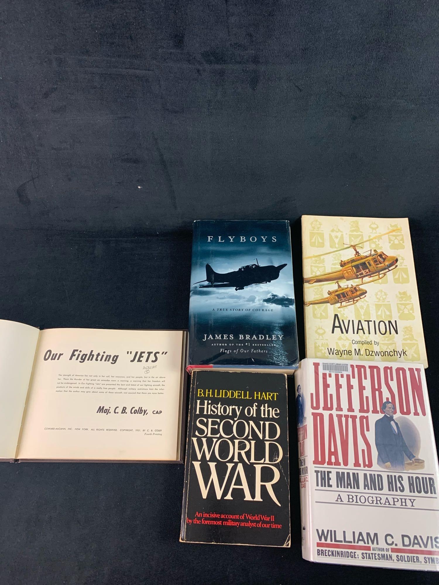 Lot 5 Vintage Military Aviation Books (1 of 8)