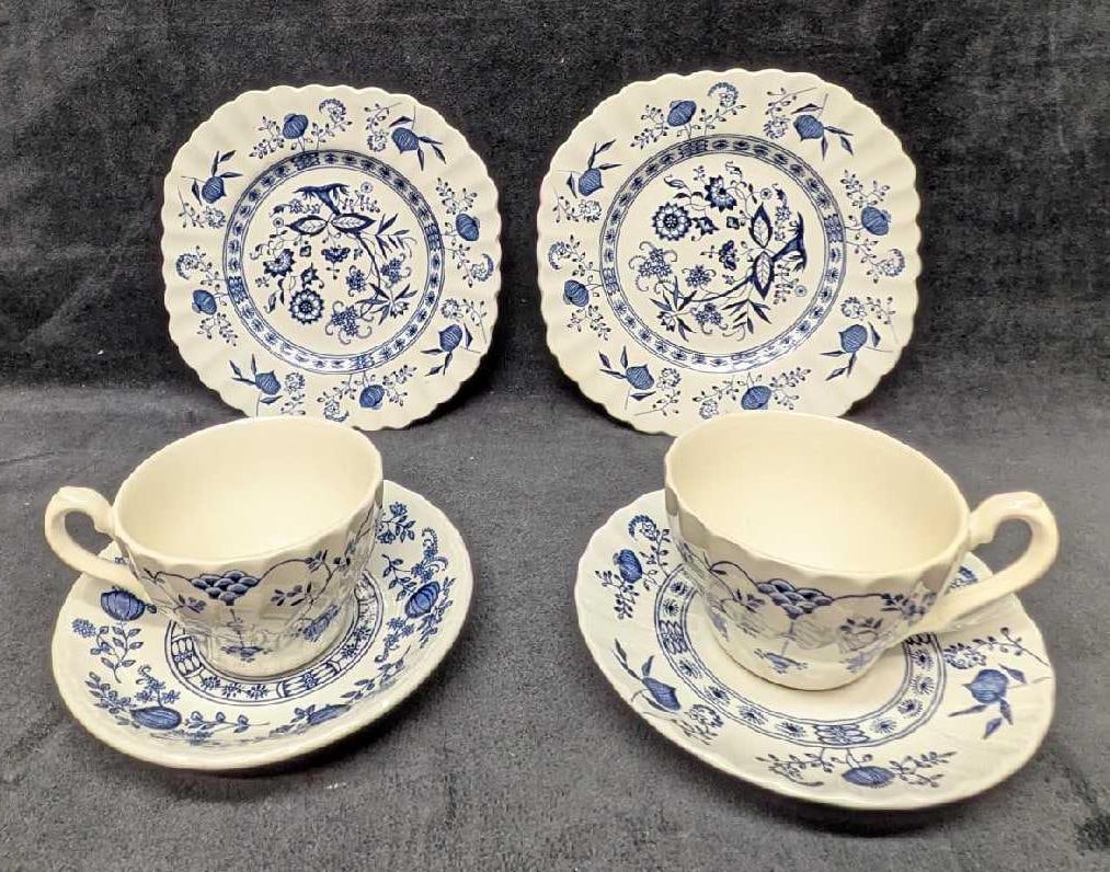 Vintage J&G Meakin Wedgewood Cup Saucer Square Dessert Plates (1 of 10)