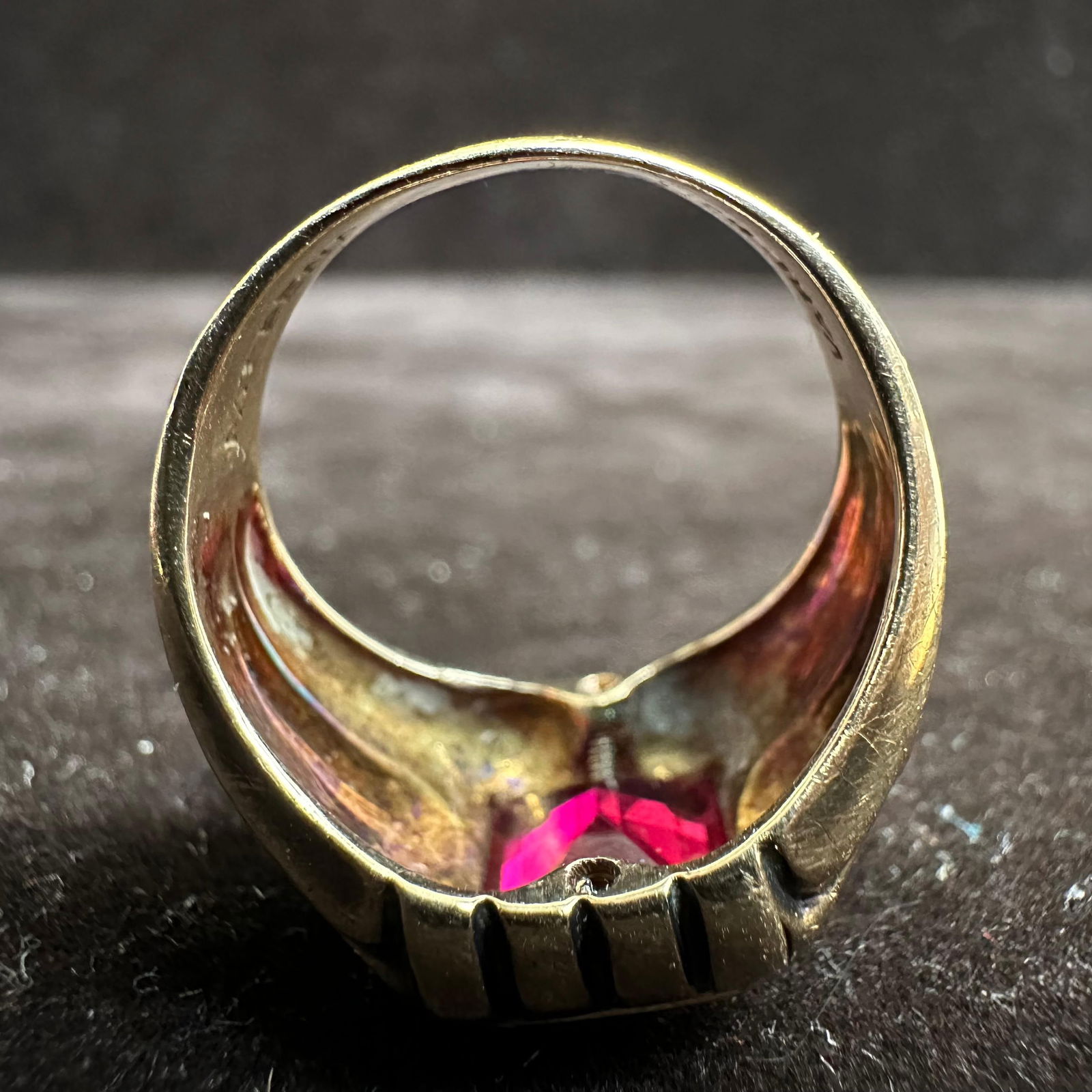 Unmarked 10k Gold Lab Grown Ruby Ring Size 8 - 10