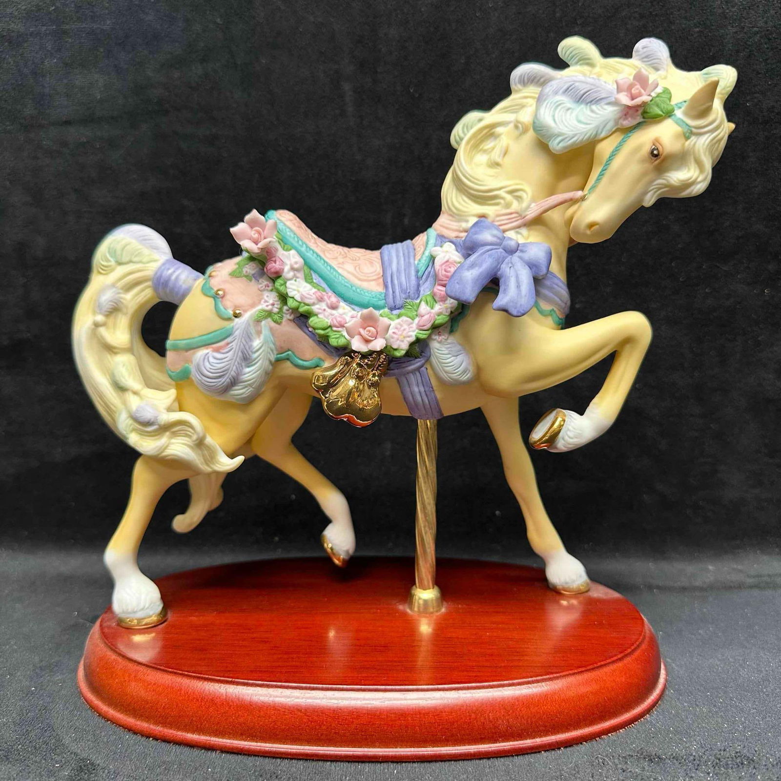Lenox The Carousel Circus Horse Hand Painted Porcelain 24K Gold Accents Sculpture 1989 (1 of 6)