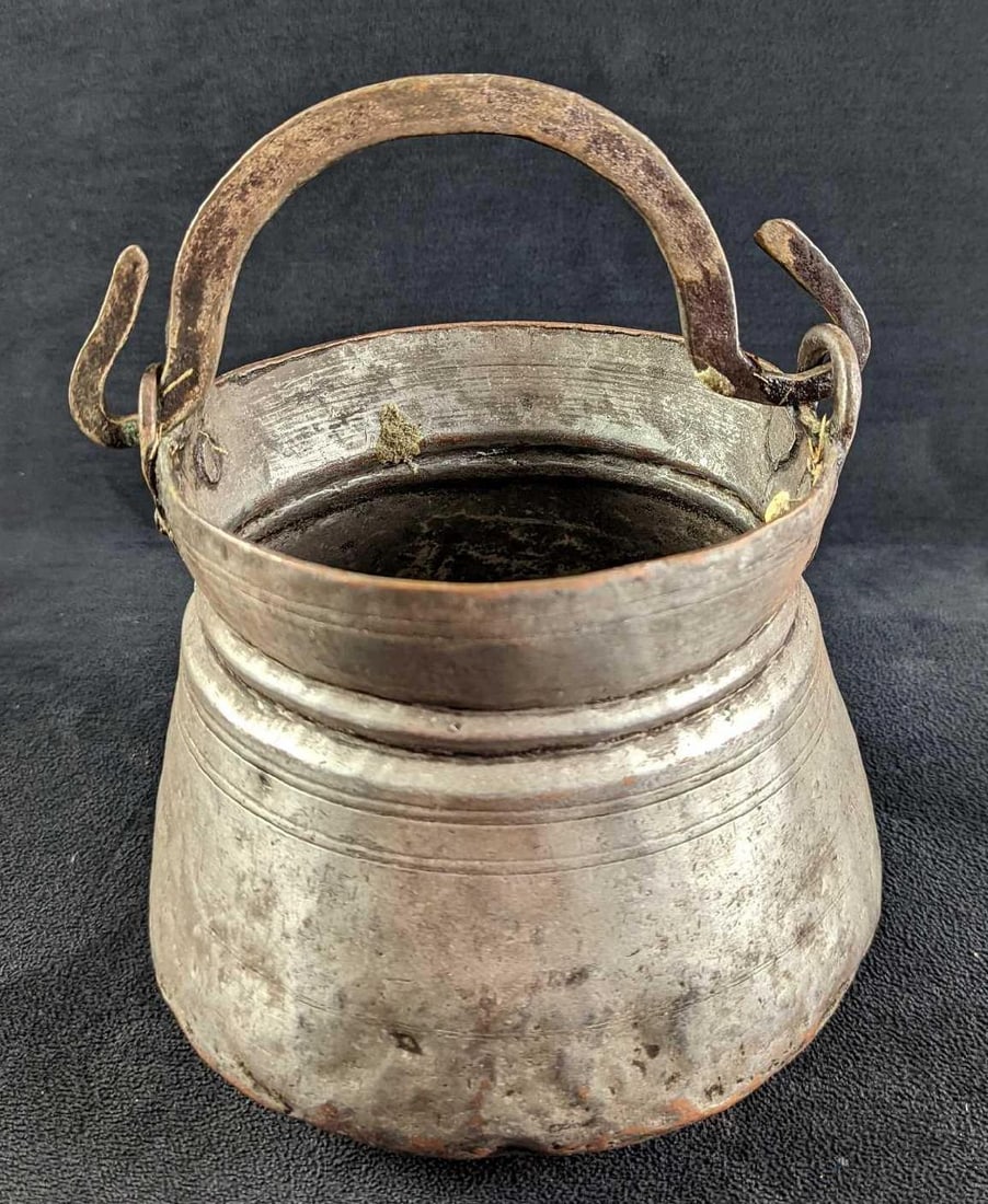 Antique Copper Pot With Handle - 6