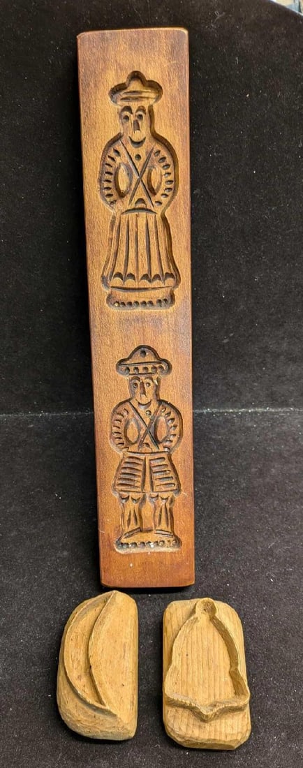 Vintage Wooden Cookie And Biscuit Molds: Vintage Wooden Cookie And Biscuit Molds. This lot includes: (1) Man & Woman Hand-Carved Wooden Biscuit Shortbread Mold. This is approx 2 3/4" x 1" x 14 3/4". Has some small white