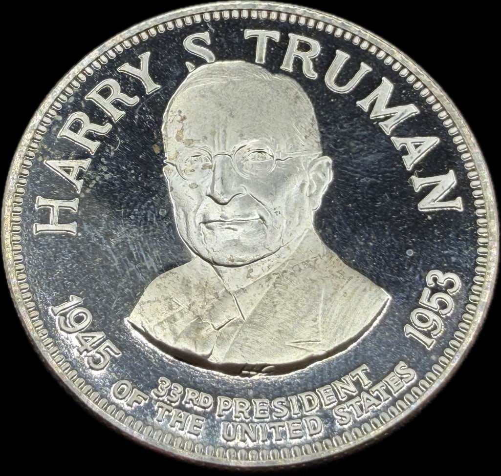 Harry Truman Sterling Silver Presidential Coin: These coins have been tested and researched to the best of our ability prior to listing. Please view photos, as they are a part of the condition. DETAILS: Metal - .925 Sterling SilverTested - YesSize