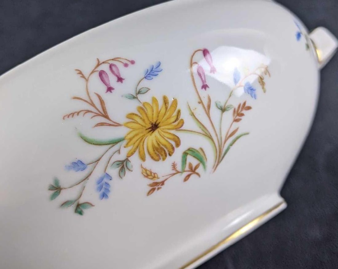 Eschenbach Round Covered Vegetable Dish - 5